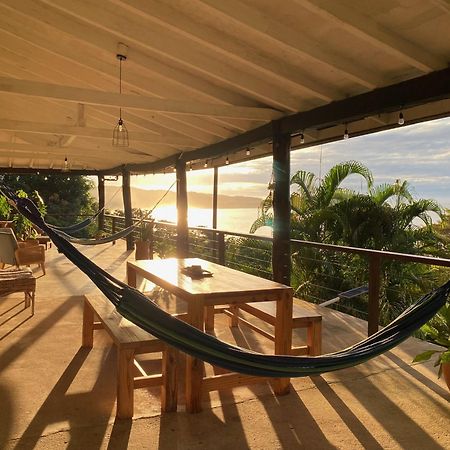 Venao Surf Lodge Плайя-Венао Екстер'єр фото
