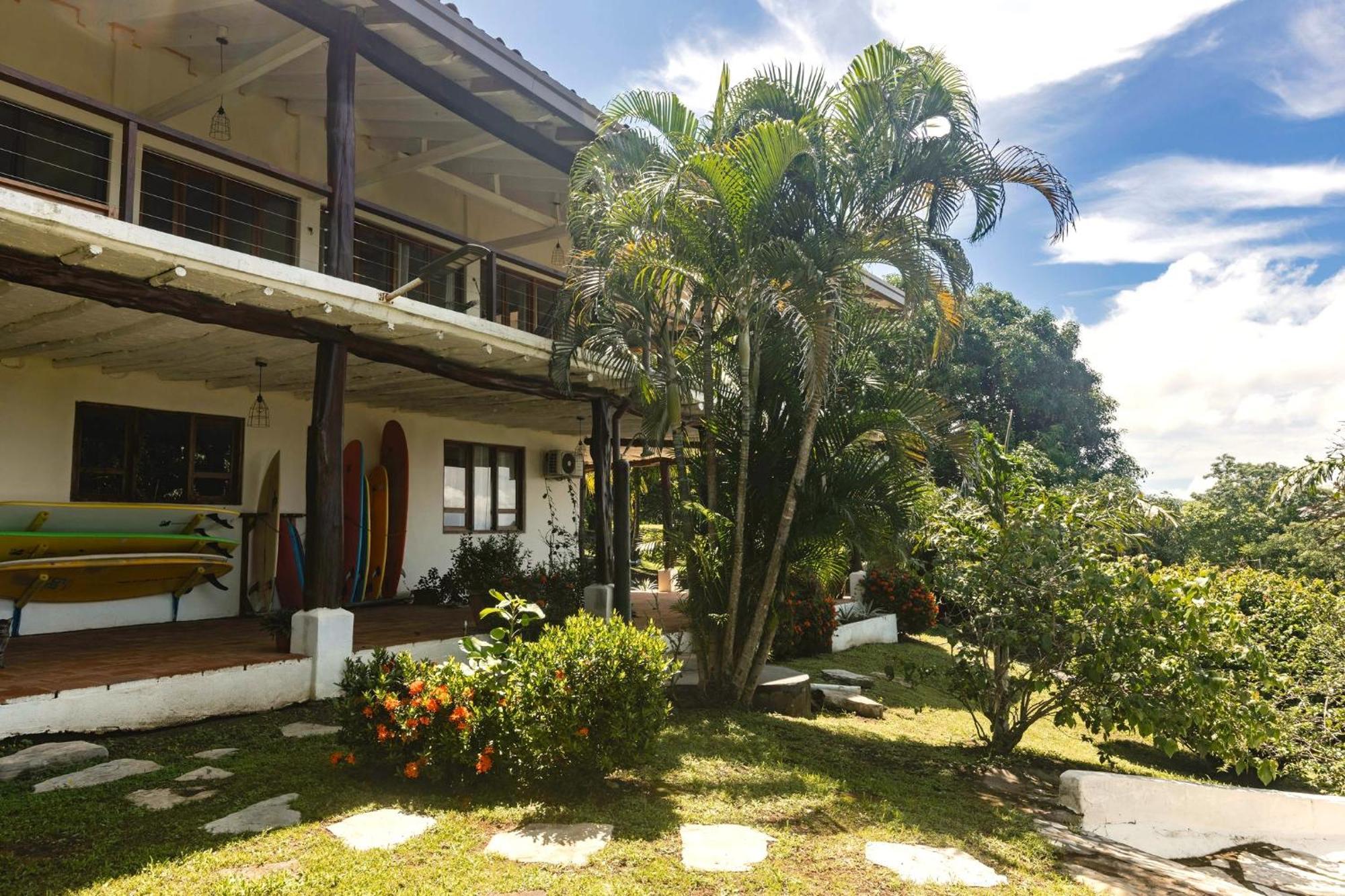Venao Surf Lodge Плайя-Венао Екстер'єр фото